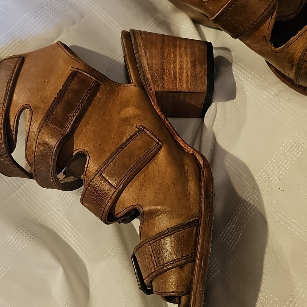Freebird Brown FB Quail  Sandals with Adjustable Straps Womans 7 - Picture 2 of 10